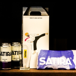 Kits de presente de final de ano da Cervejaria Sátira 04 - crédito Bruno Sebastião